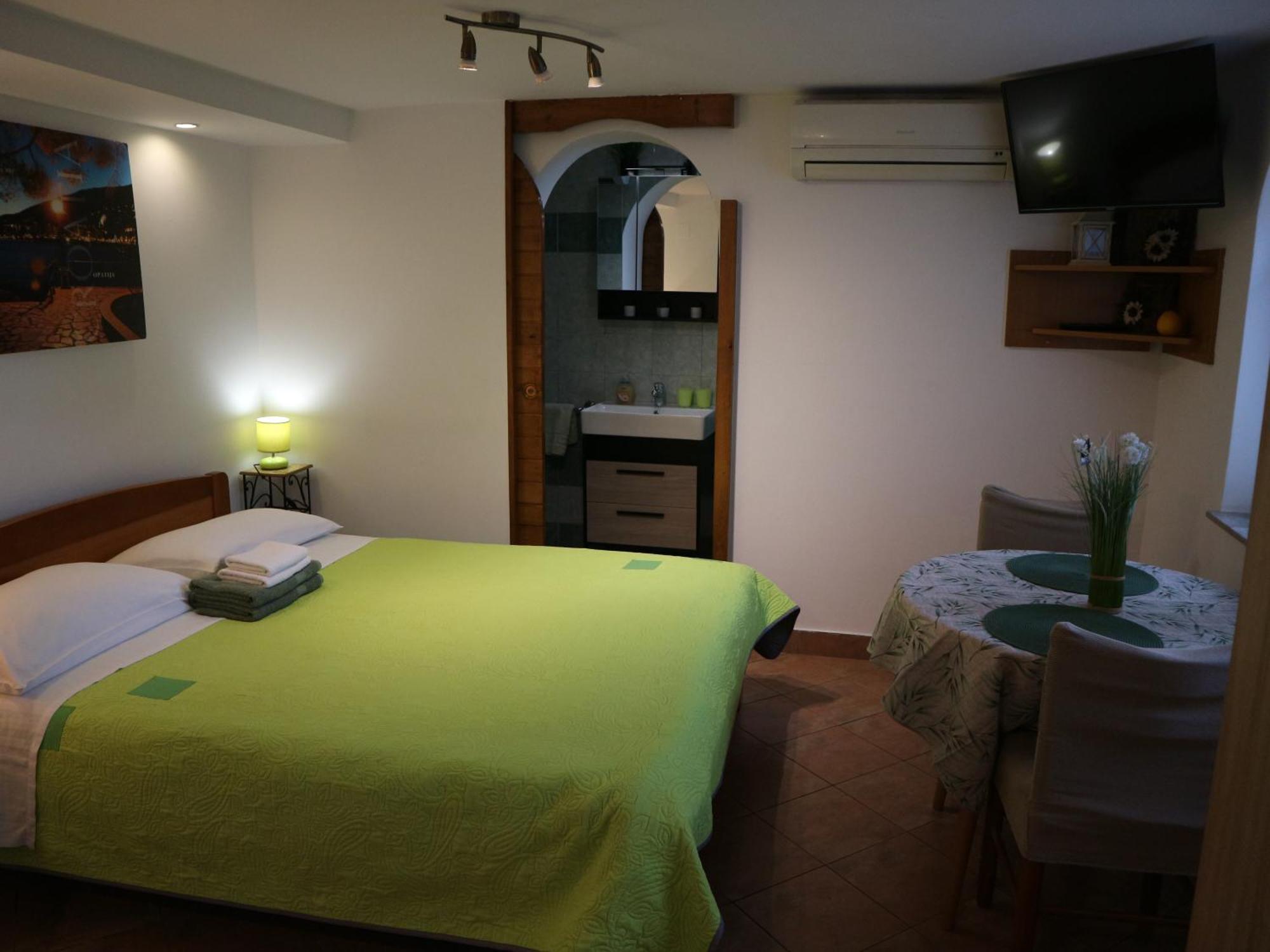 Apartments Komel Opatija Buitenkant foto