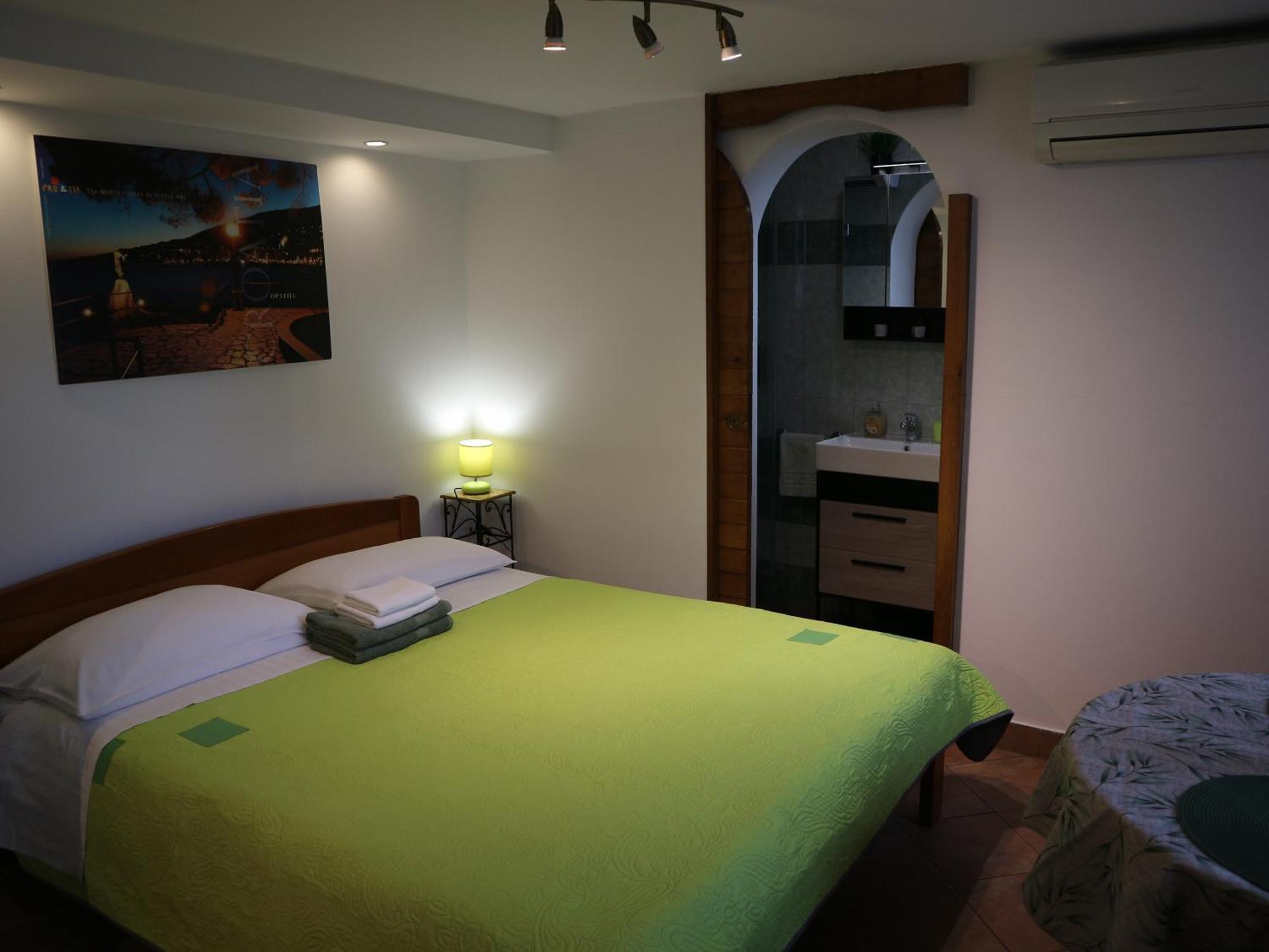 Apartments Komel Opatija Buitenkant foto