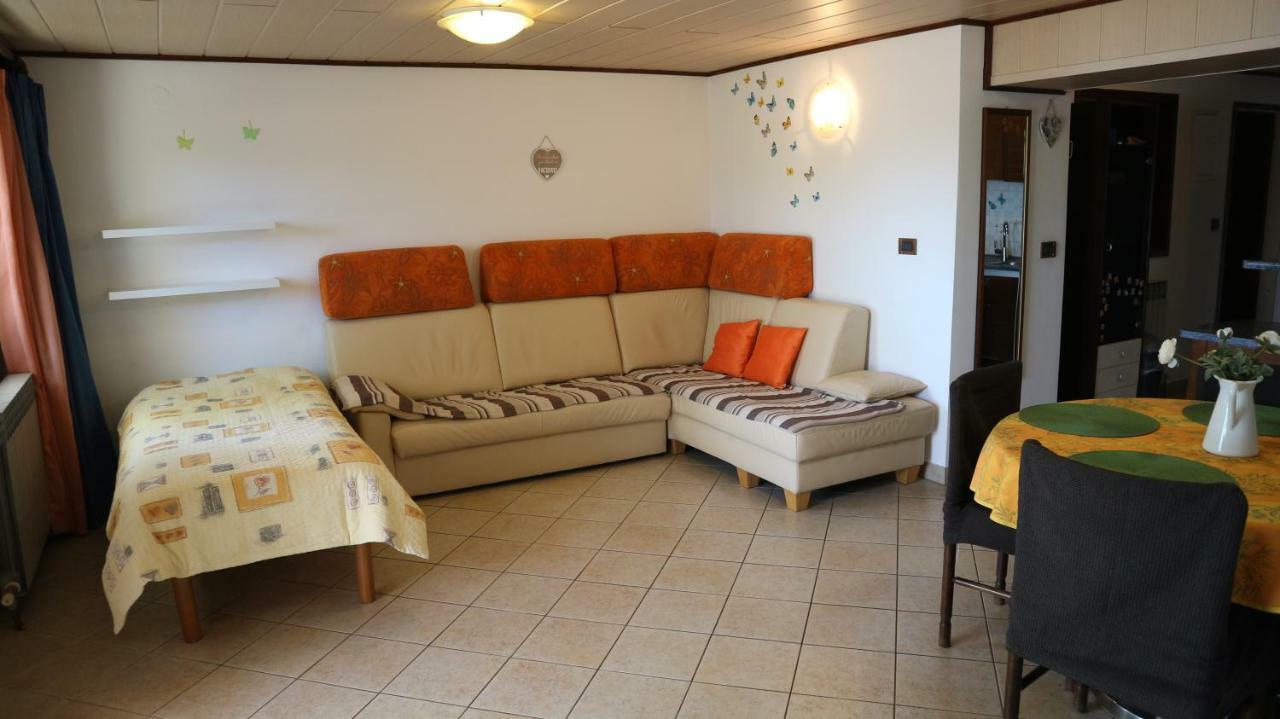Apartments Komel Opatija Buitenkant foto